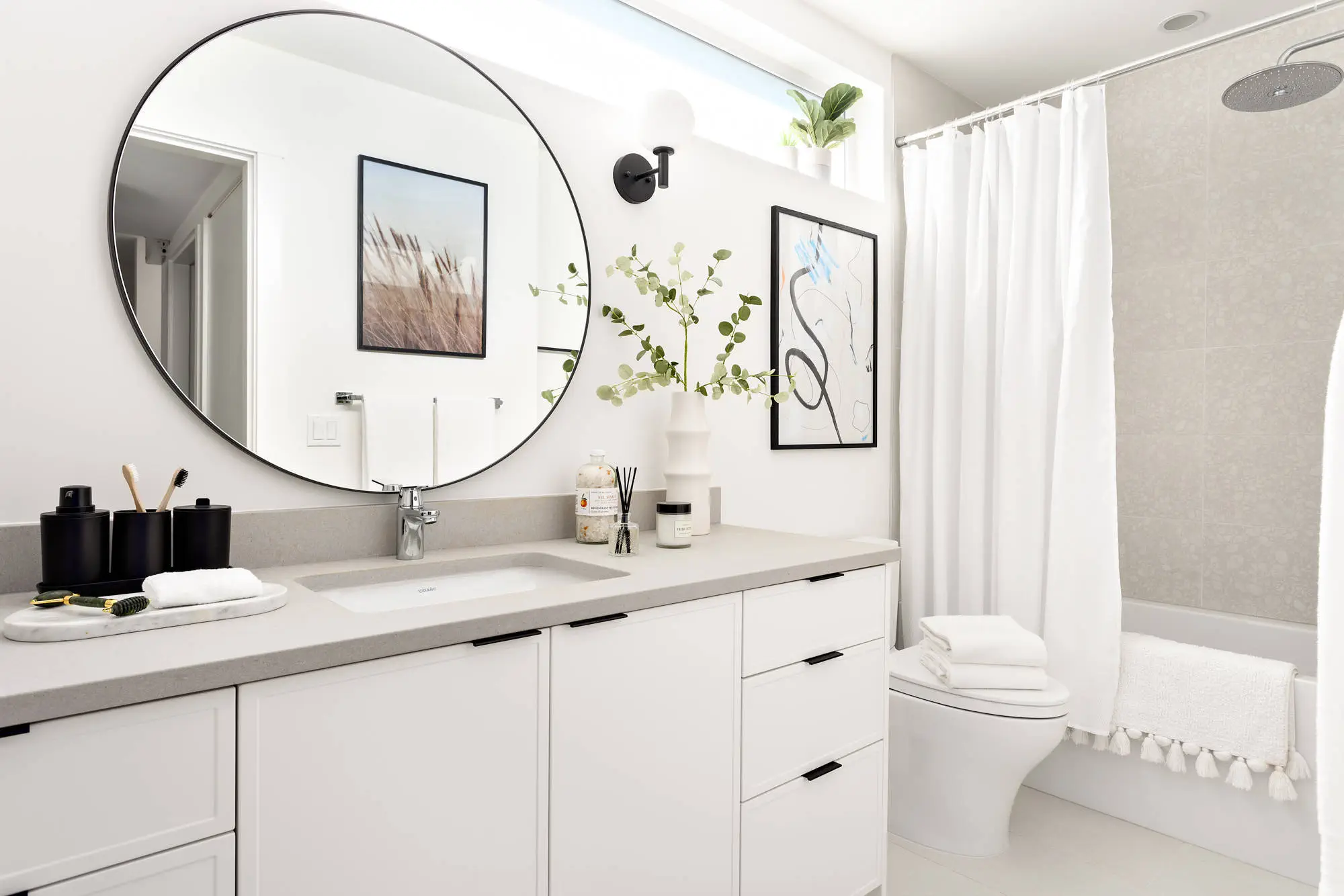 Boden by Listraor Bathroom