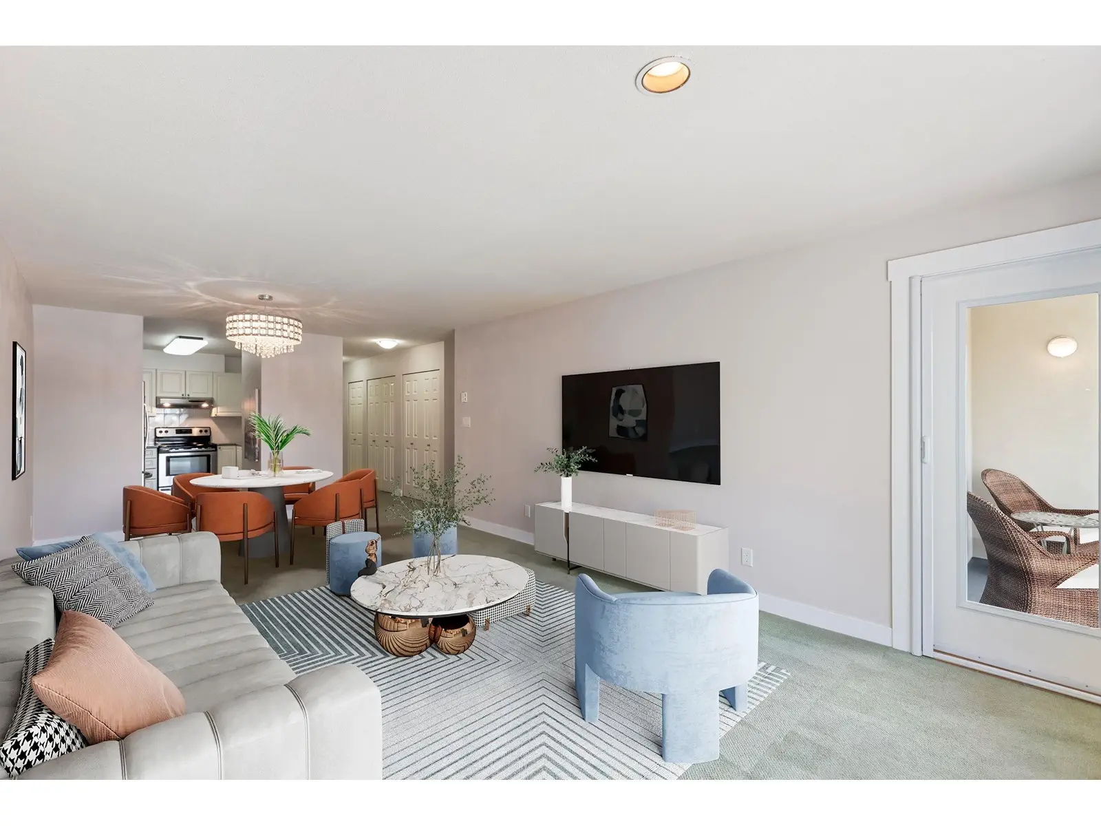 301 1378 George Street, White Rock, British Columbia  V4B 3Z9 - Photo 1 - R2929903