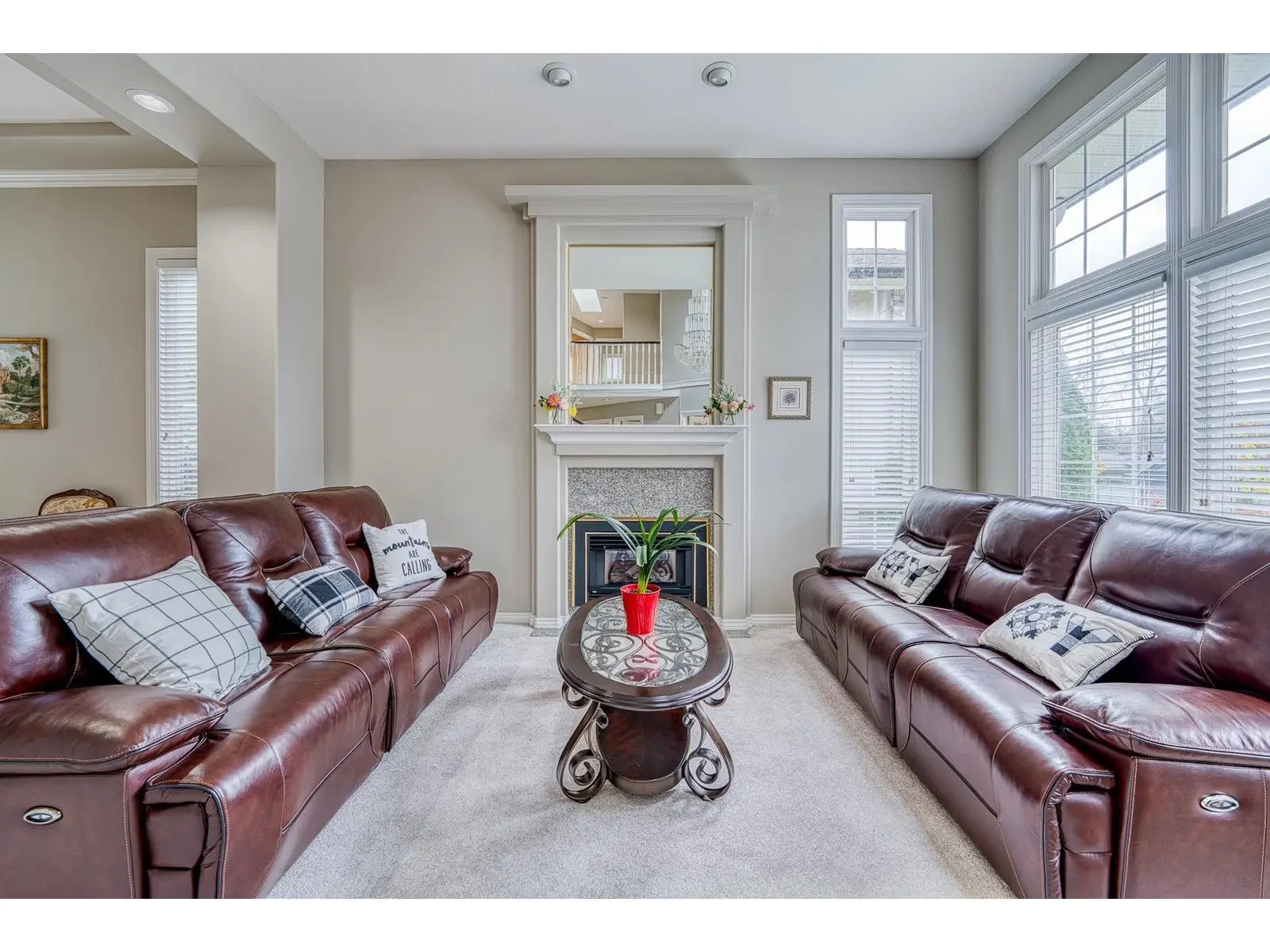 15643 78a Avenue, Surrey, British Columbia  V4N 0X5 - Photo 2 - R2937574