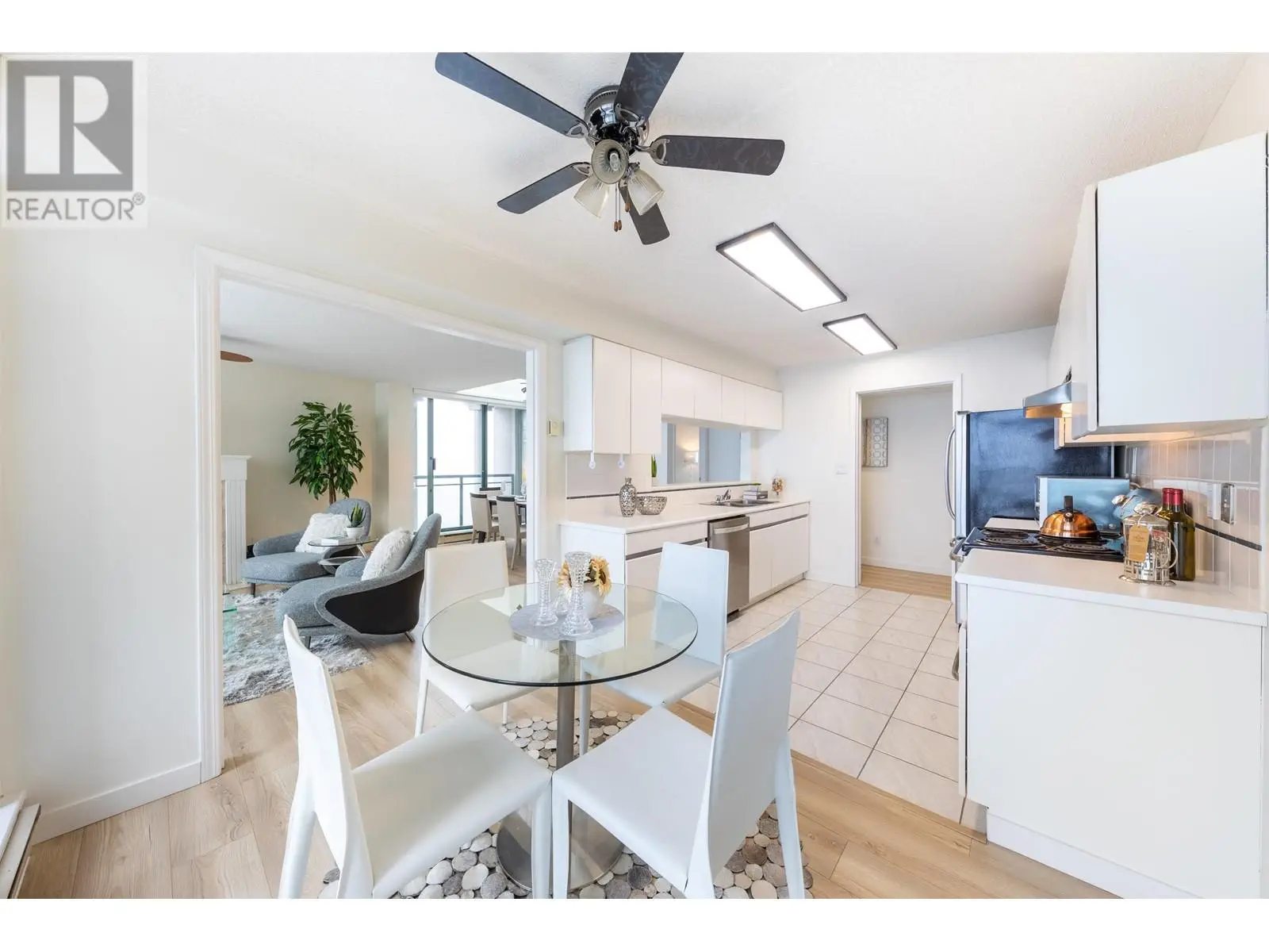 1407 8 Laguna Court, New Westminster, British Columbia  V3M 6M6 - Photo 19 - R2953607
