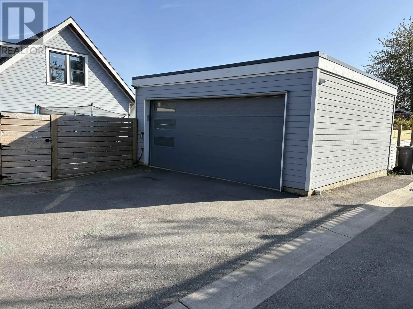1409 Sixth Avenue, New Westminster, British Columbia  V3M 2C5 - Photo 34 - R2964139