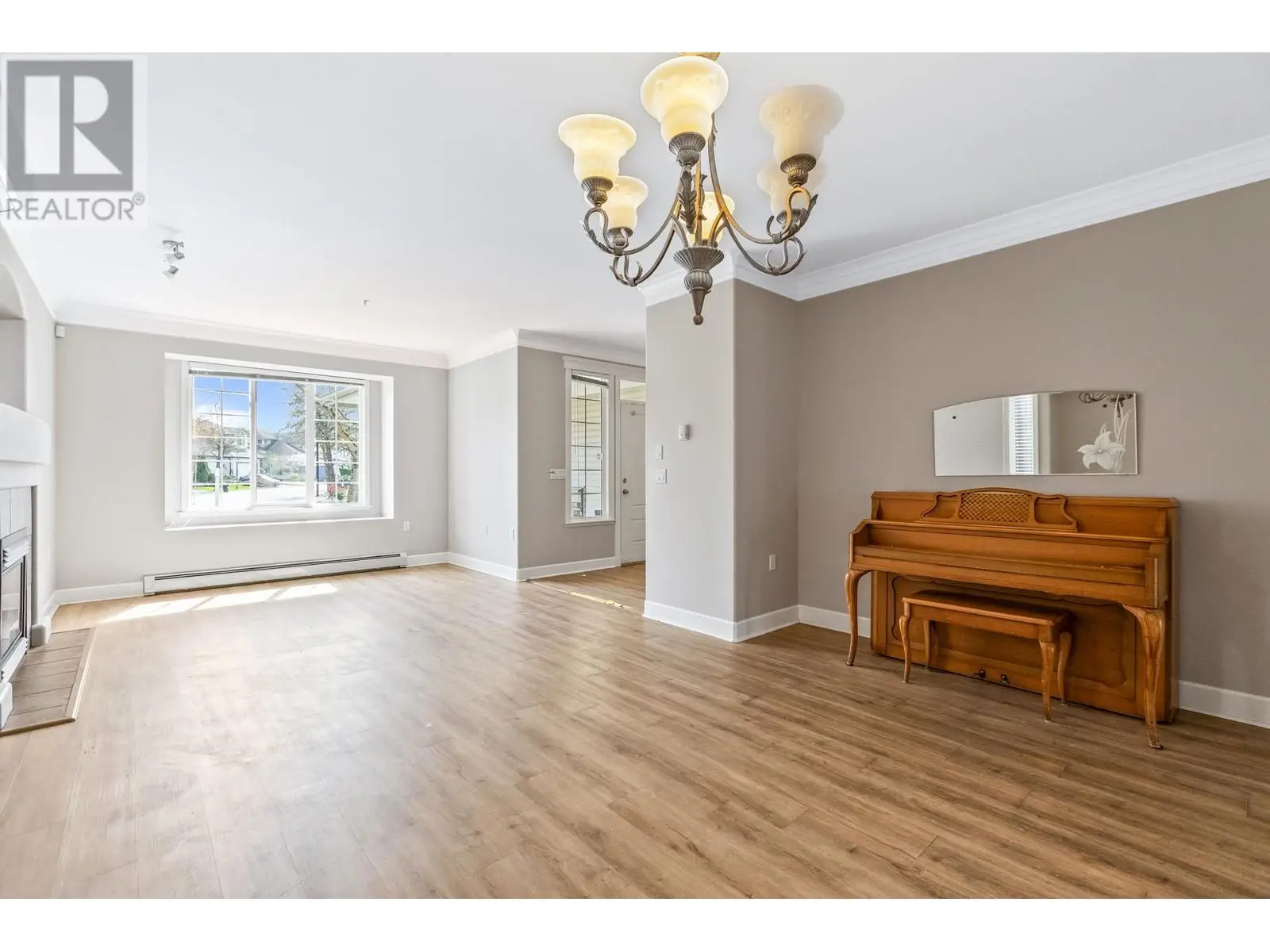 20139 Telep Avenue, Maple Ridge, British Columbia  V2X 3M4 - Photo 13 - R2968134