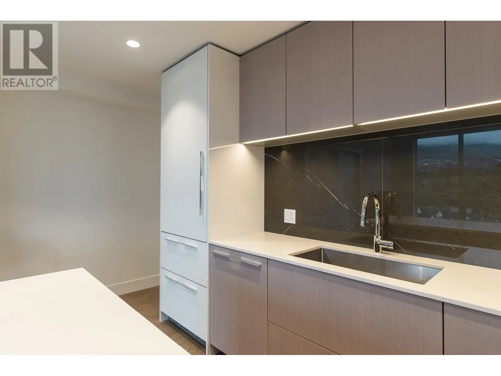 606 1675 Lions Gate Lane, North Vancouver, British Columbia  V7P 3B4 - Photo 13 - R2969026