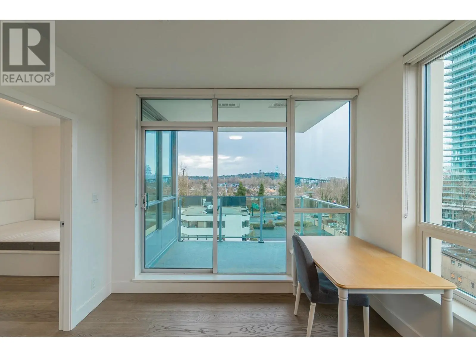 606 1675 Lions Gate Lane, North Vancouver, British Columbia  V7P 3B4 - Photo 8 - R2969026