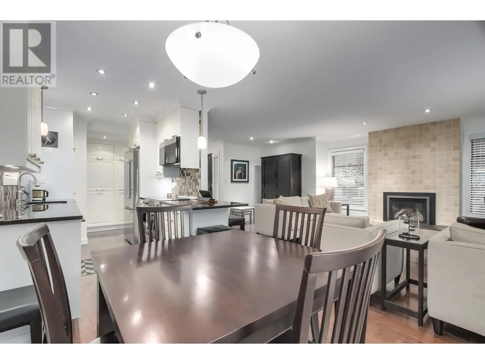 6590 Nelson Avenue, West Vancouver, British Columbia  V7W 2A9 - Photo 8 - R2973524