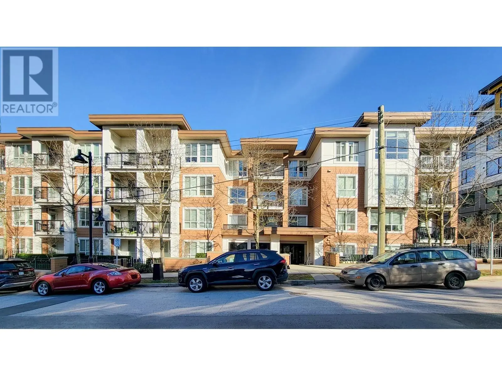 307 611 Regan Avenue, Coquitlam, British Columbia  V3J 0E5 - Photo 1 - R2974108