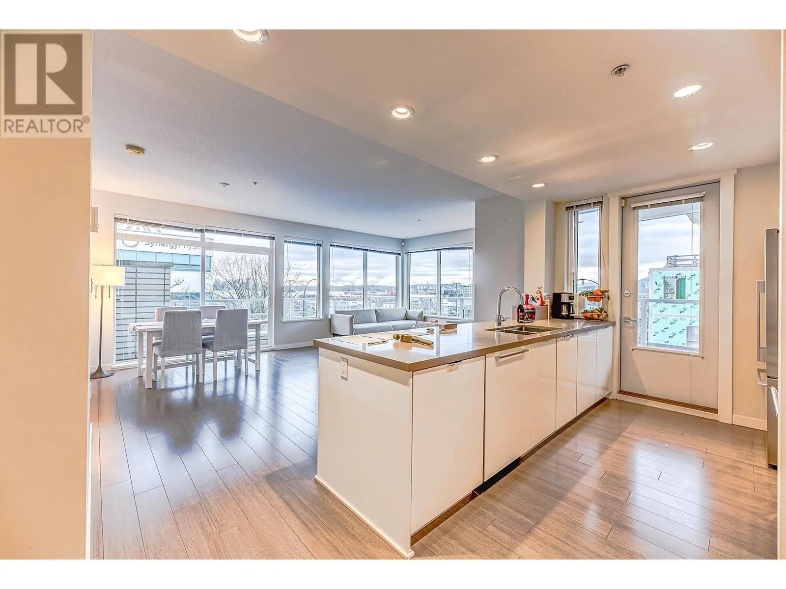 107 277 W 1st Street, North Vancouver, British Columbia  V7M 0E8 - Photo 9 - R2975804