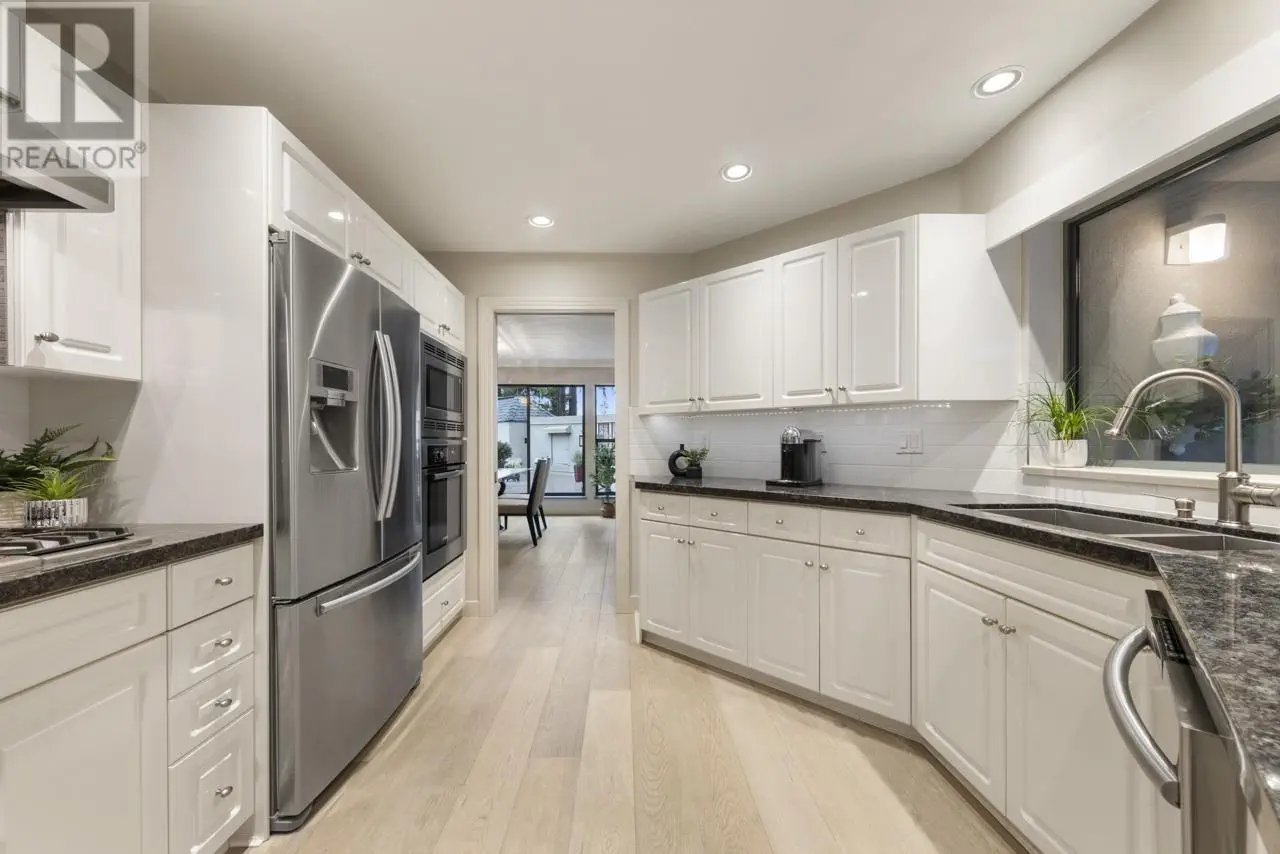 301 3288 Capilano Crescent, North Vancouver, British Columbia  V7R 4H7 - Photo 30 - R2981180
