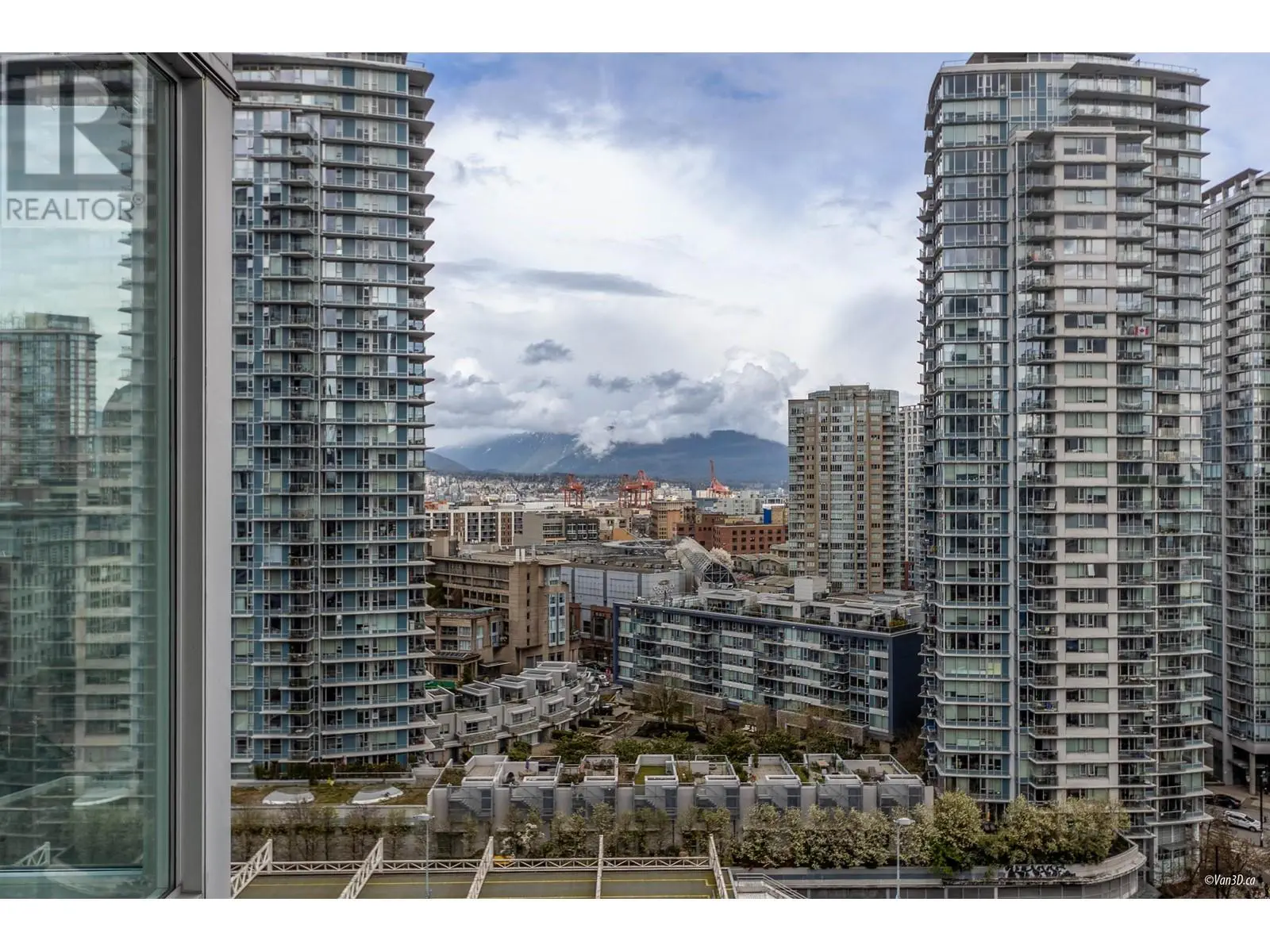 1202 131 Regiment Square, Vancouver, British Columbia  V6B 1X6 - Photo 21 - R2985269