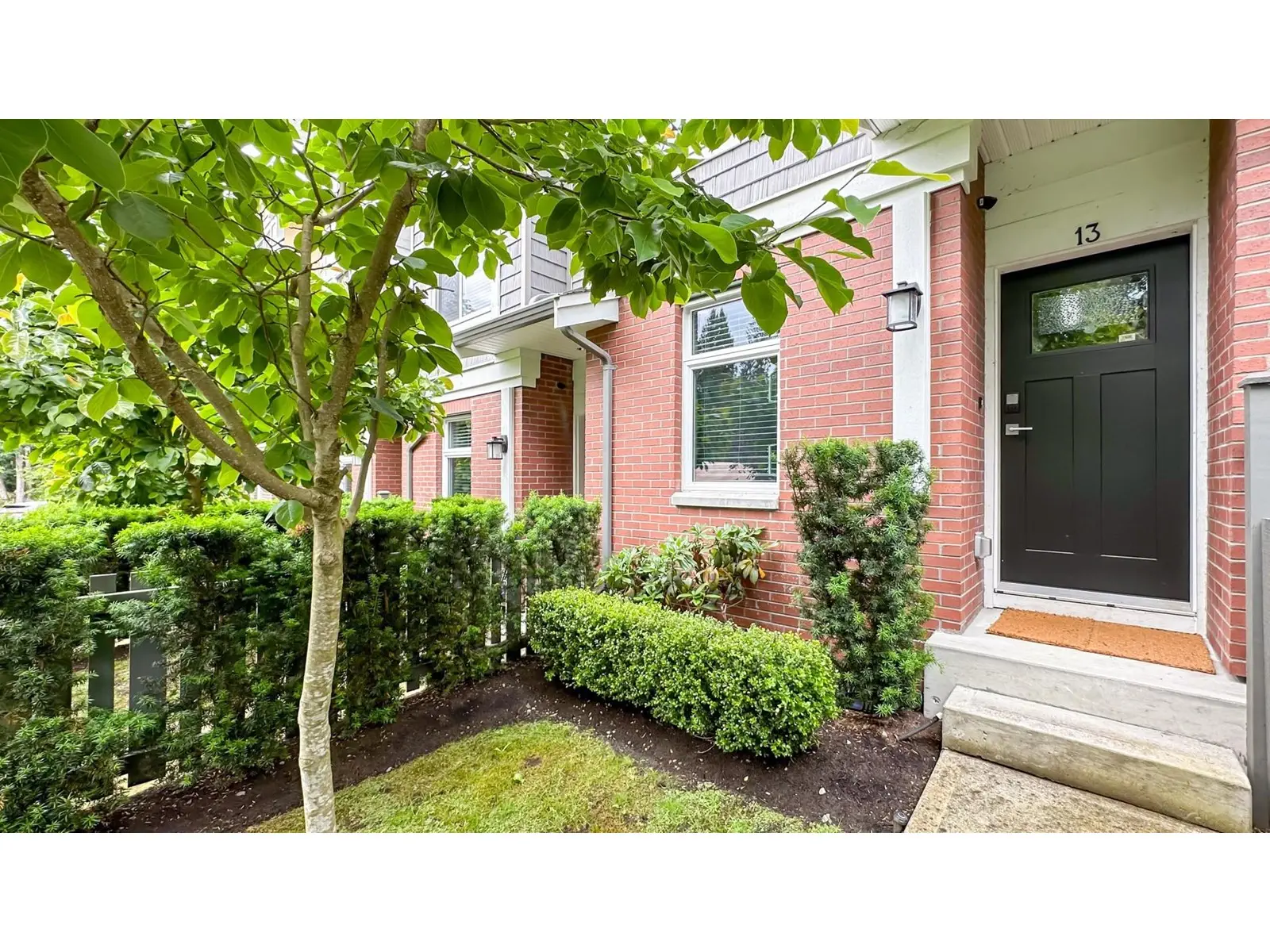 13 9718 161a Street, Surrey, British Columbia  V4N 6S7 - Photo 2 - R2986842