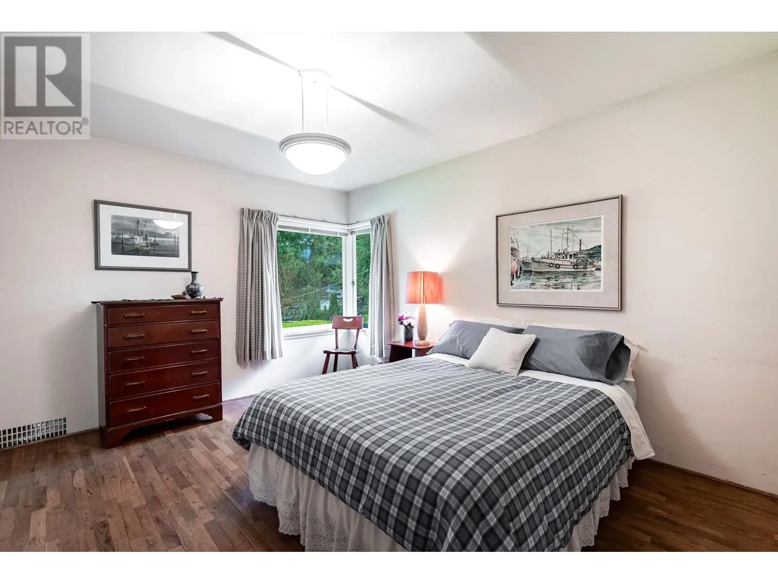 4143 Virginia Crescent, North Vancouver, British Columbia  V7R 3Z7 - Photo 25 - R2986923