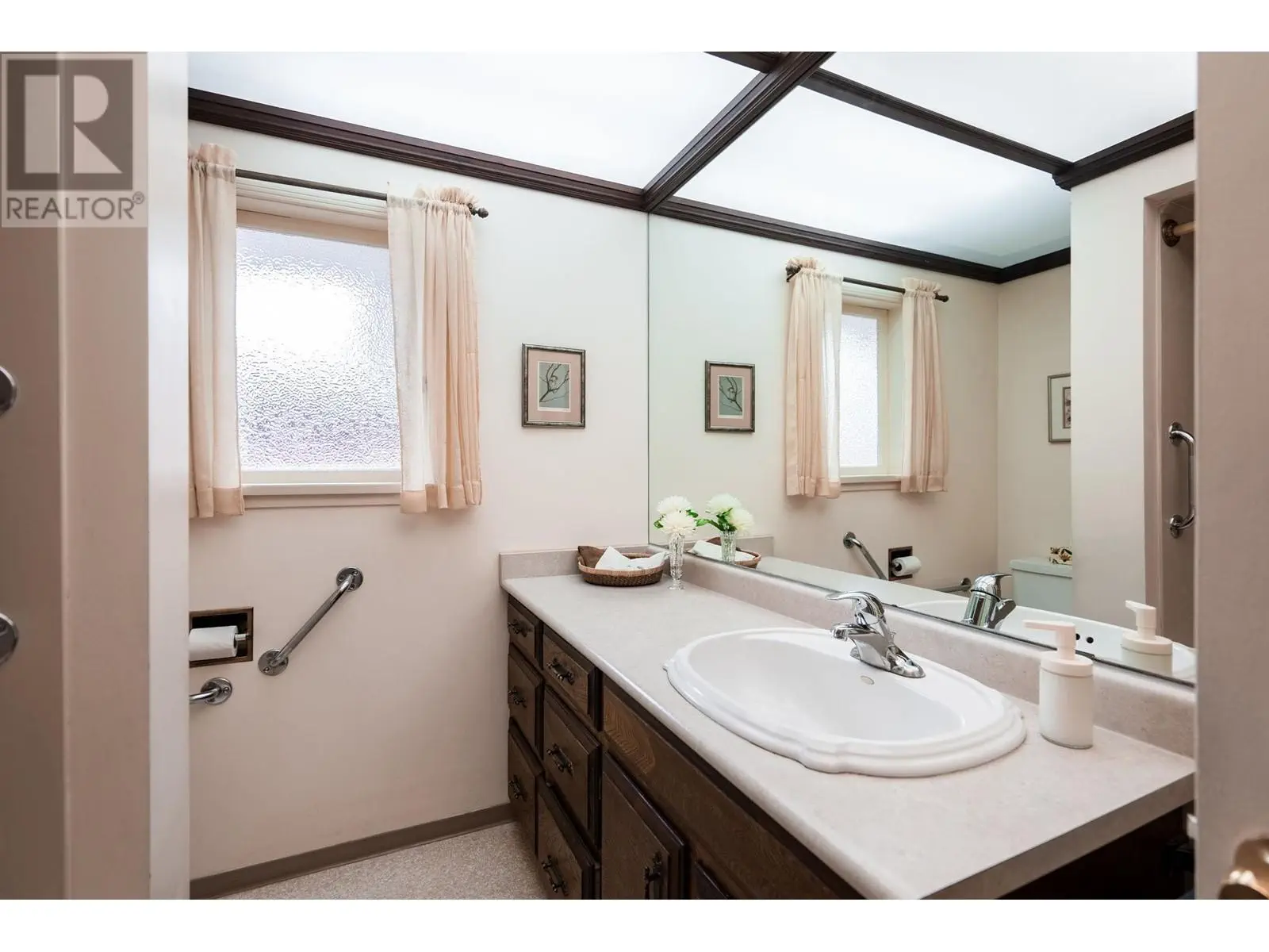 4143 Virginia Crescent, North Vancouver, British Columbia  V7R 3Z7 - Photo 26 - R2986923