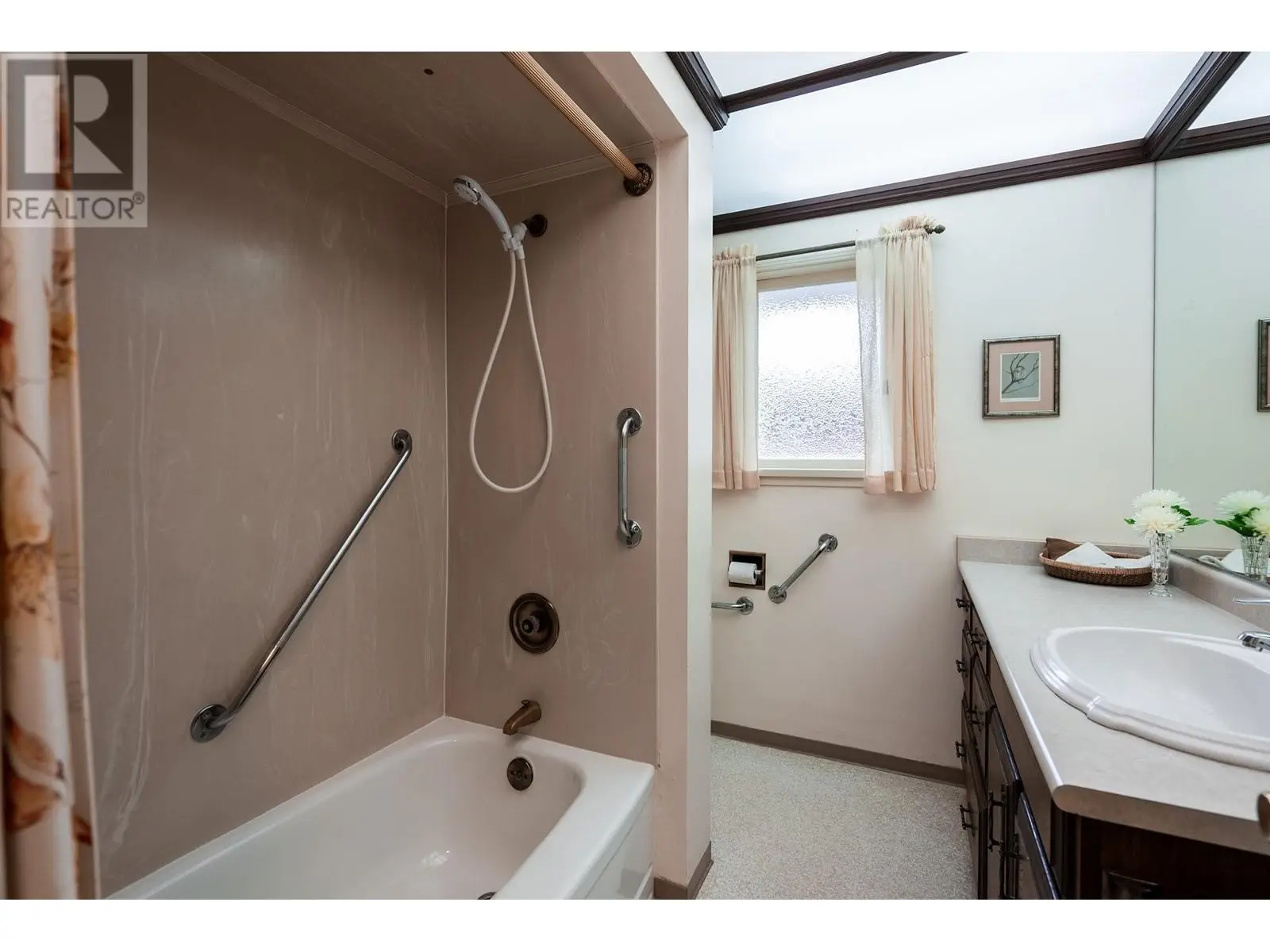 4143 Virginia Crescent, North Vancouver, British Columbia  V7R 3Z7 - Photo 27 - R2986923