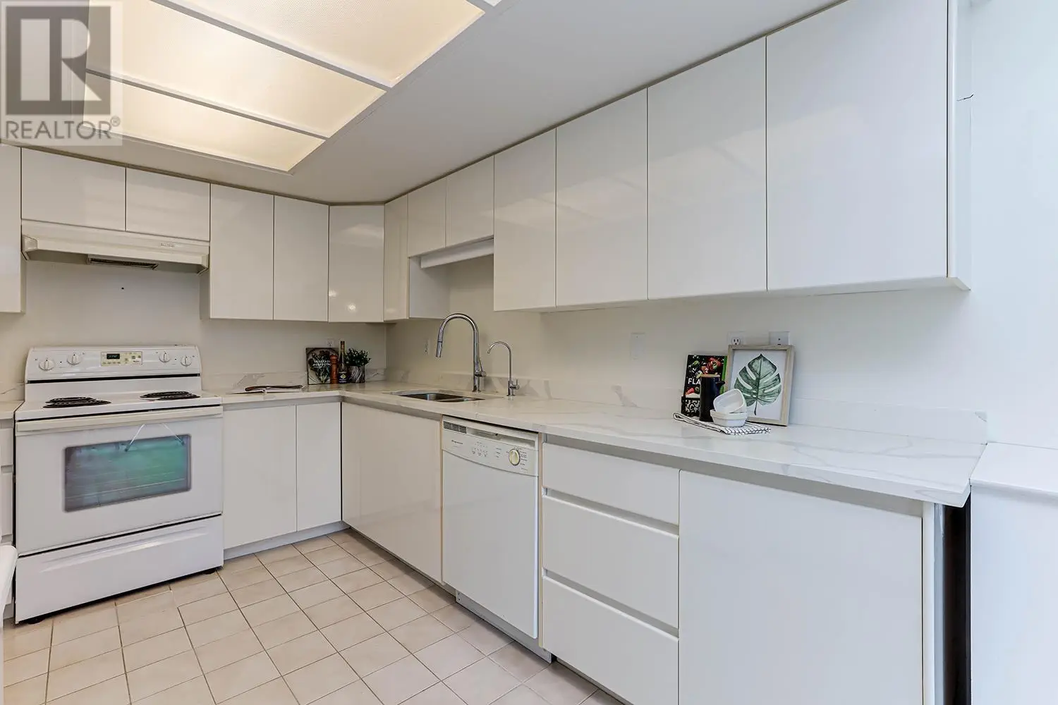 310 1189 Eastwood Street, Coquitlam, British Columbia  V3B 7N5 - Photo 14 - R2987917