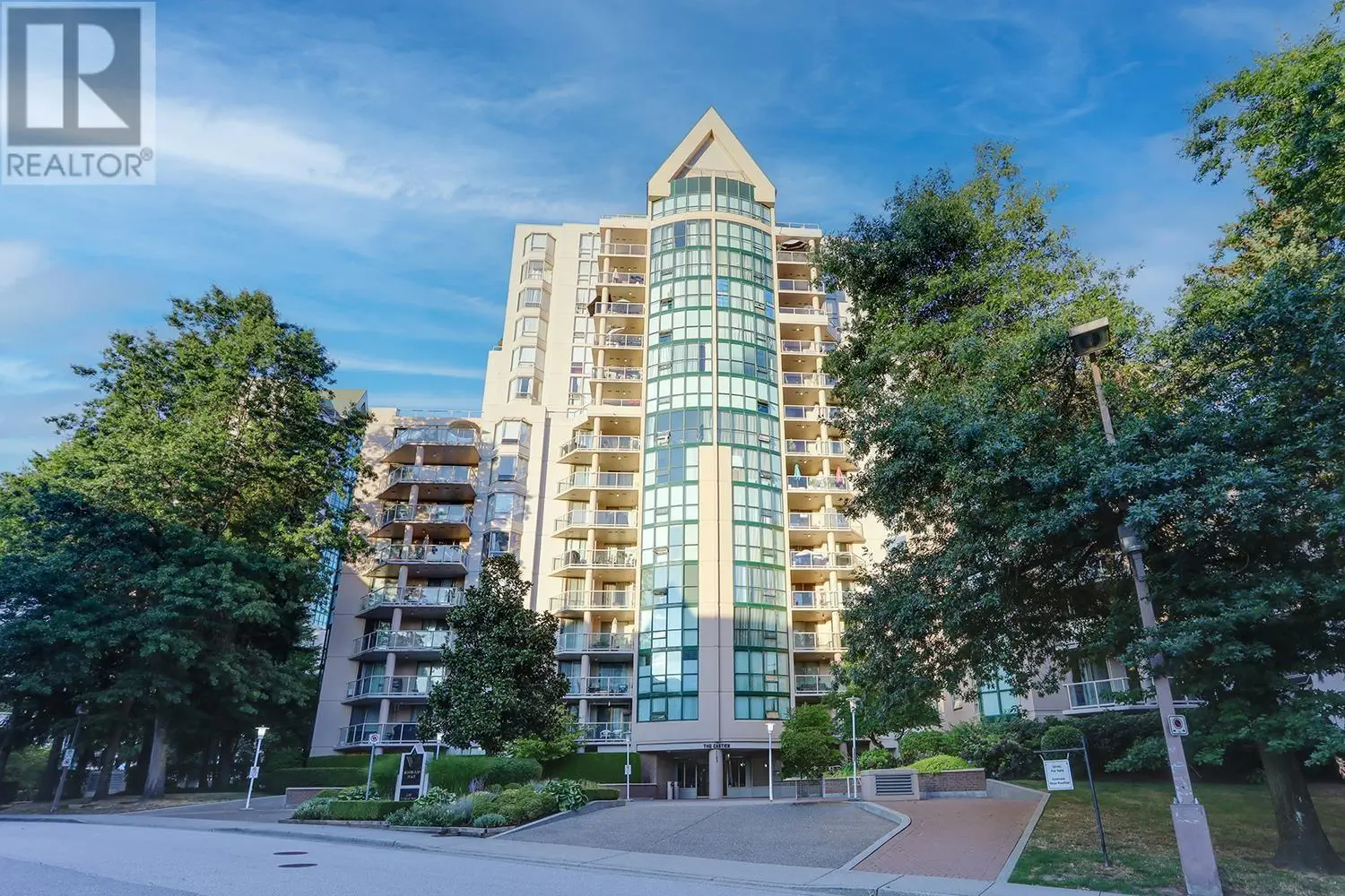 310 1189 Eastwood Street, Coquitlam, British Columbia  V3B 7N5 - Photo 2 - R2987917