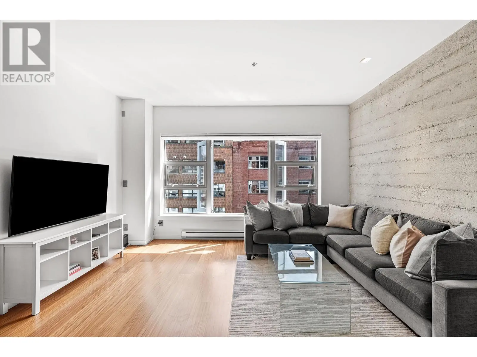 405 1228 Homer Street, Vancouver, British Columbia  V6B 2Y5 - Photo 2 - R2990093
