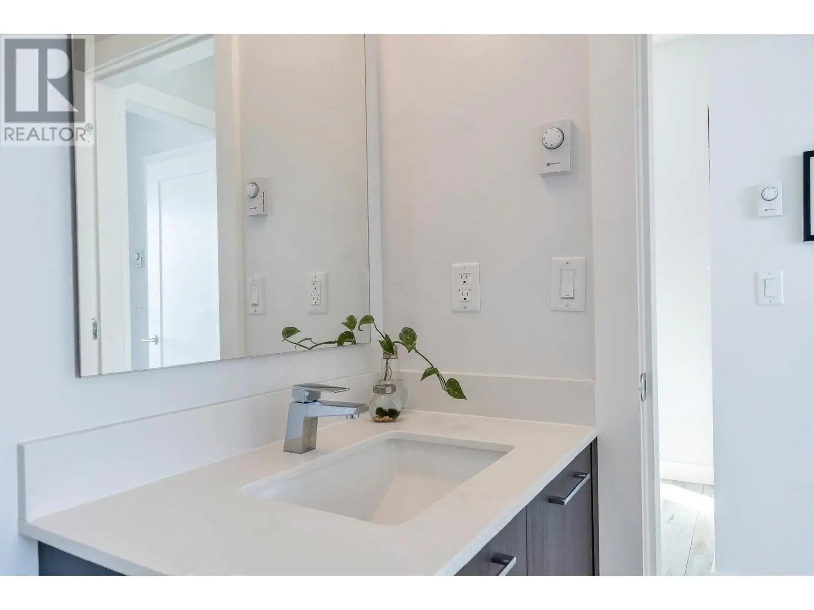 325 13040 No. 2 Road, Richmond, British Columbia  V7E 0C4 - Photo 19 - R2990465