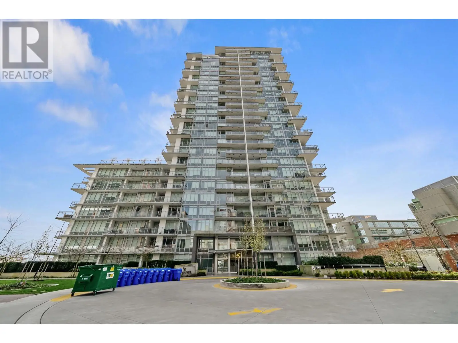 1901 258 Nelson's Court, New Westminster, British Columbia  V3L 0E3 - Photo 2 - R2989730
